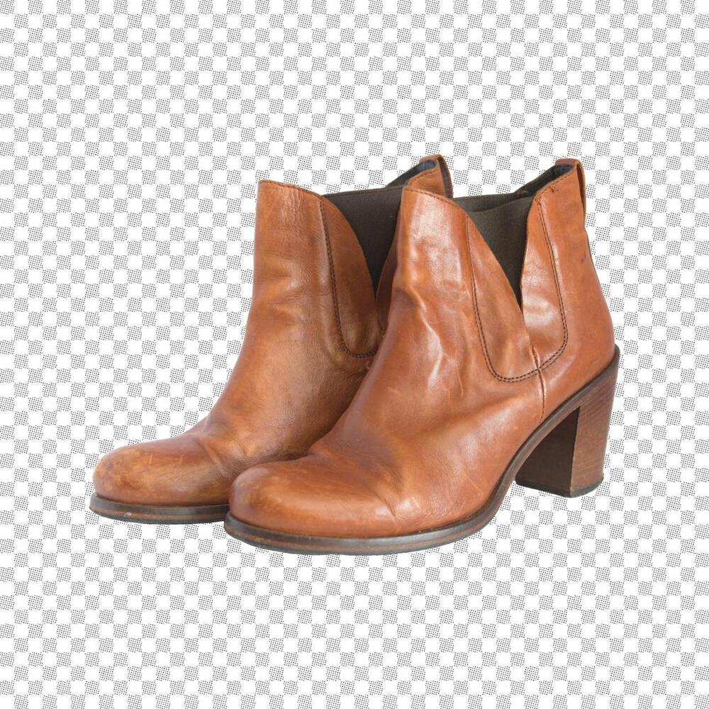 Boemos Women's Brown and Tan Boot